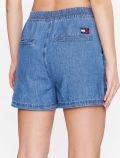 Pantalone corto Tommy Jeans - denim blu - 4