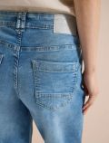 Jeans capri aderente. chiusura con zi... - light blue - 3