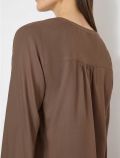 Blusa con scollo a v e maniche lunghe... - taupe - 3