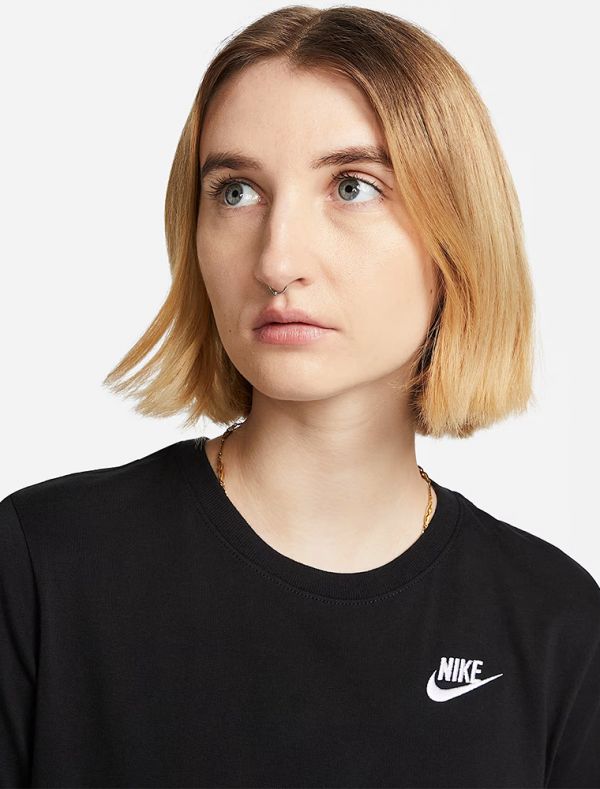 T-shirt manica corta sportiva Nike - nero