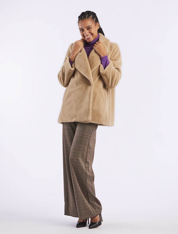Giaccone ecopelliccia Diana Gallesi - beige