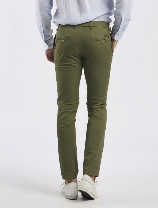 Pantalone casual Teleria Zed - army