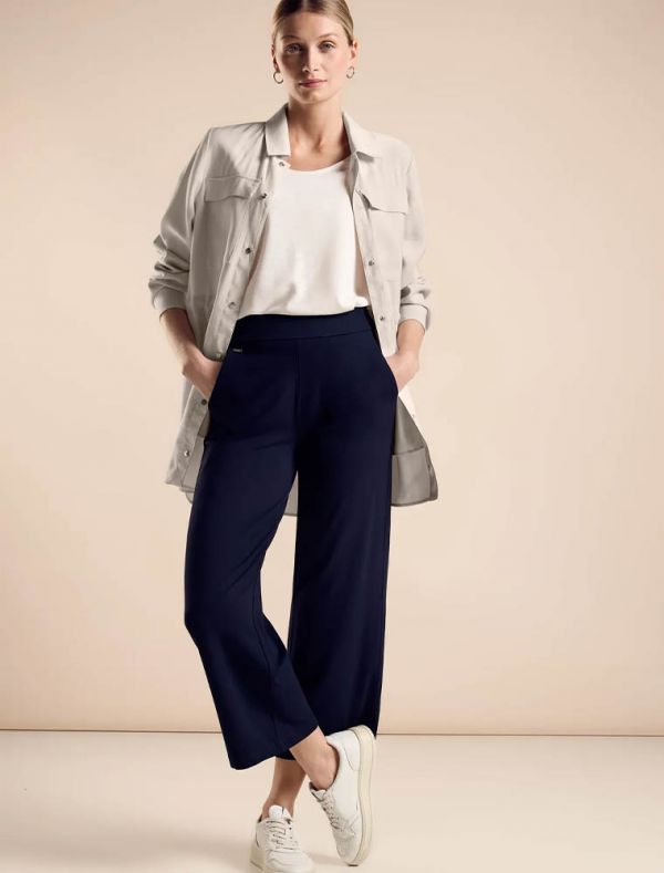 Trench Street One - beige