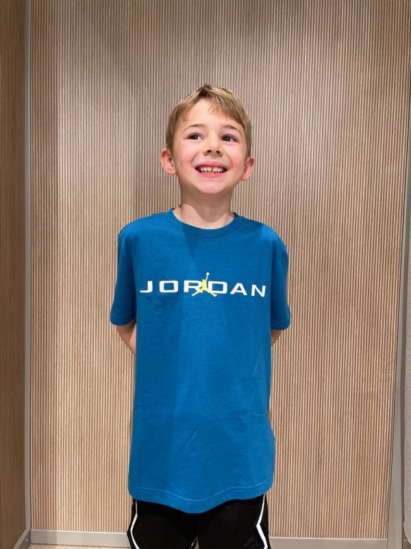 T-shirt manica corta sportiva Jordan - avio