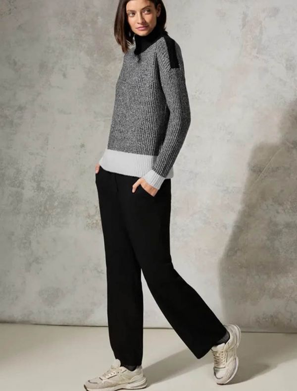 Maglione con collo alto - nero