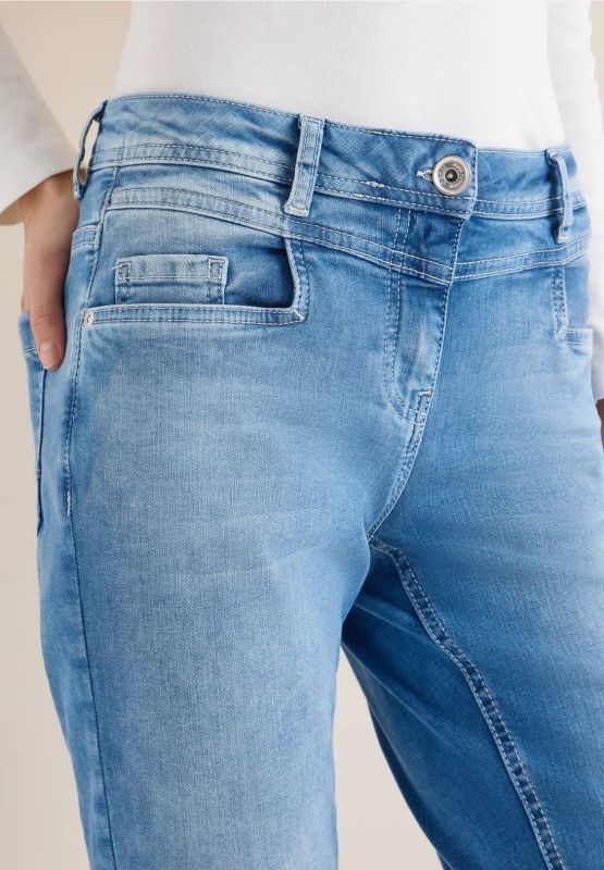 Jeans con risvolto. taglio aderente s... - light blue denim