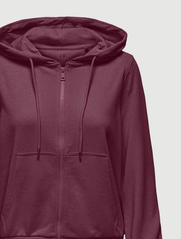 MAGLIA IN FELPA CON ZIP E CAPPUCCIO Only - bordeaux