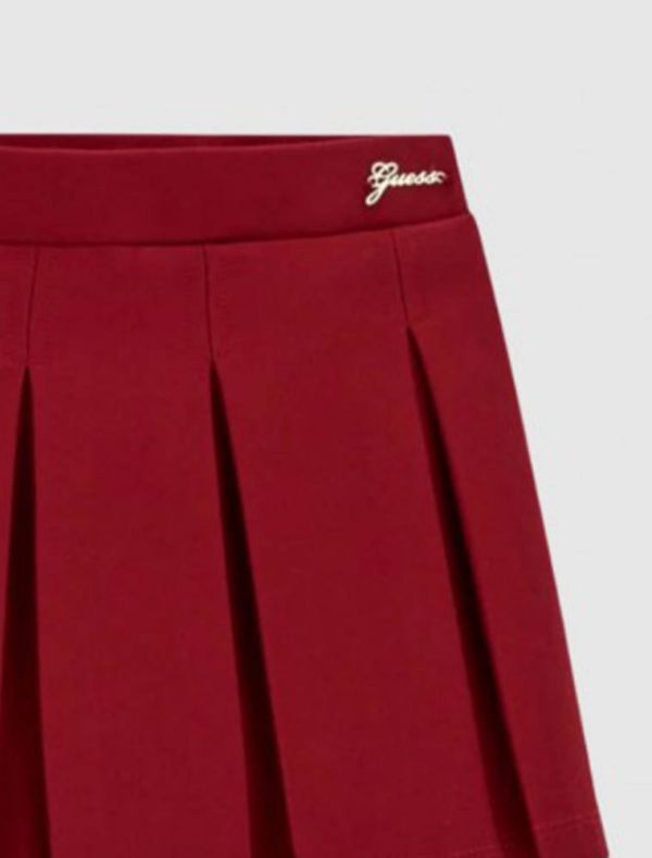 Gonna Guess - red