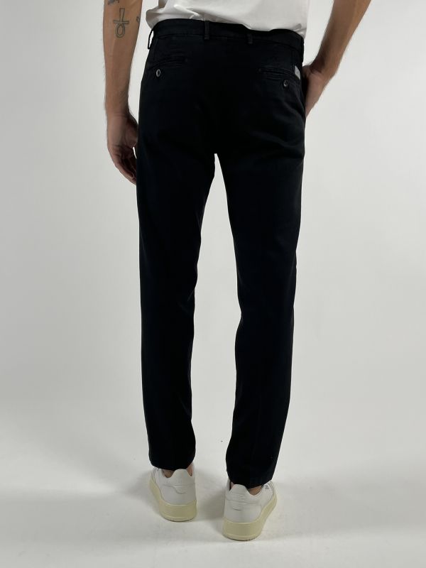Pantalone casual Manuel Ritz - nero