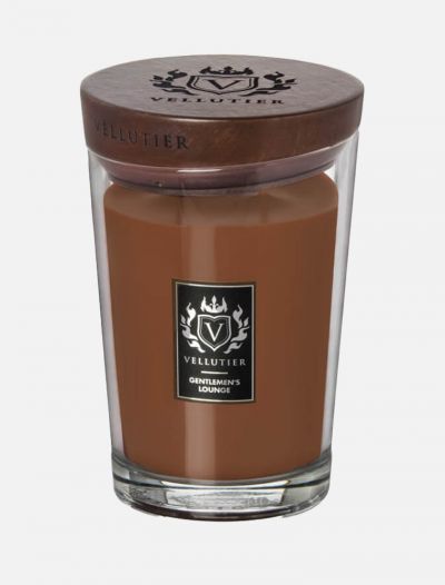 Candela Vellutier - gentlemen's lounge